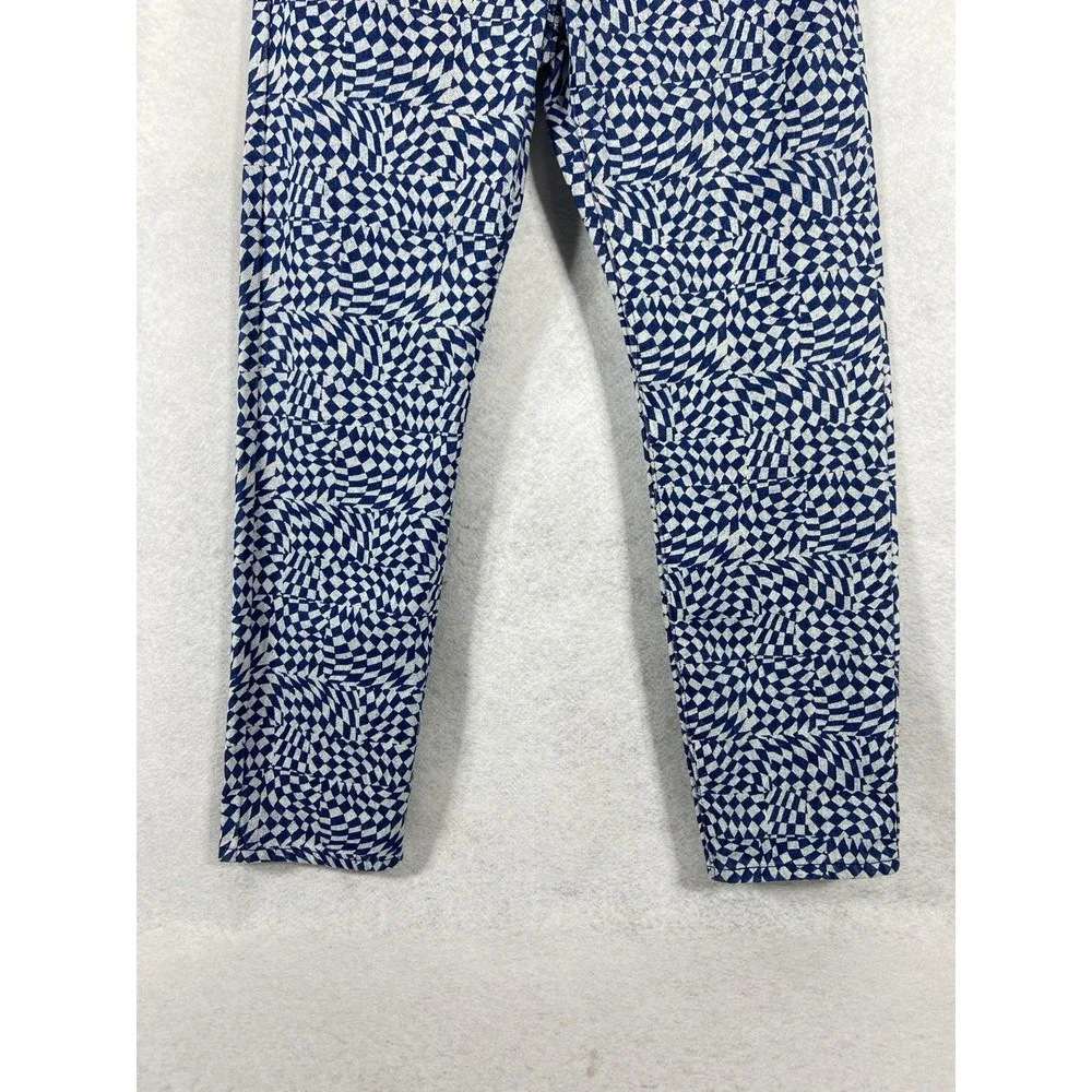 Levi's Jeans Women's 27x30 Blue Mid Rise Straight Denim Geometric New - Picture 2 of 13